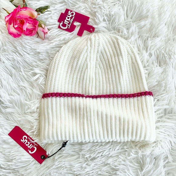 New with tag CIRCUS by SAM EDELMAN KNIT LOGO HAT Cream with Sparkly Fuchsia Trim - Picture 2 of 3